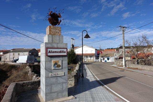 LA ALAMEDILLA